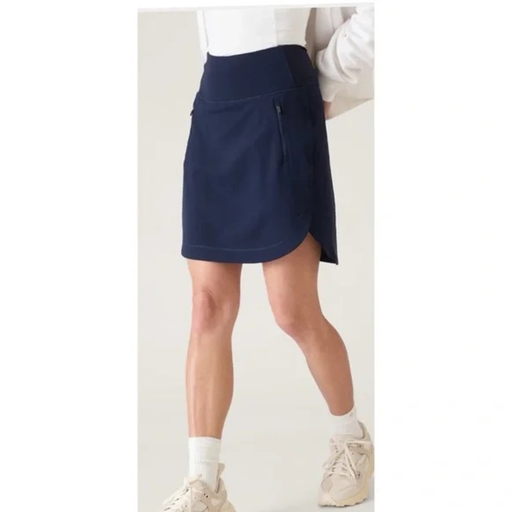 Athleta Navy Fairway Golf Skort 18"